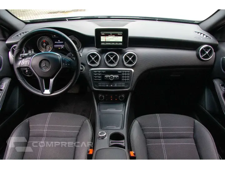 A 200 1.6 TURBO URBAN 16V GASOLINA 4P AUTOMÁTICO
