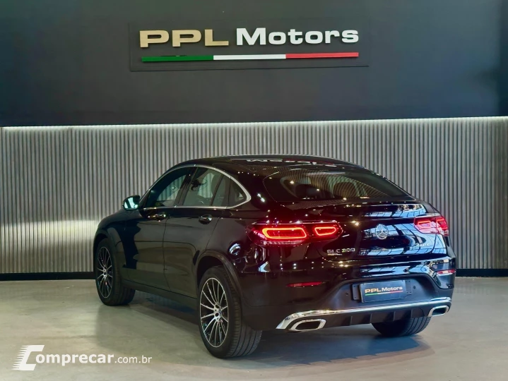 GLC 300 2.0 CGI GASOLINA COUPÉ 4MATIC 9G-TRONIC
