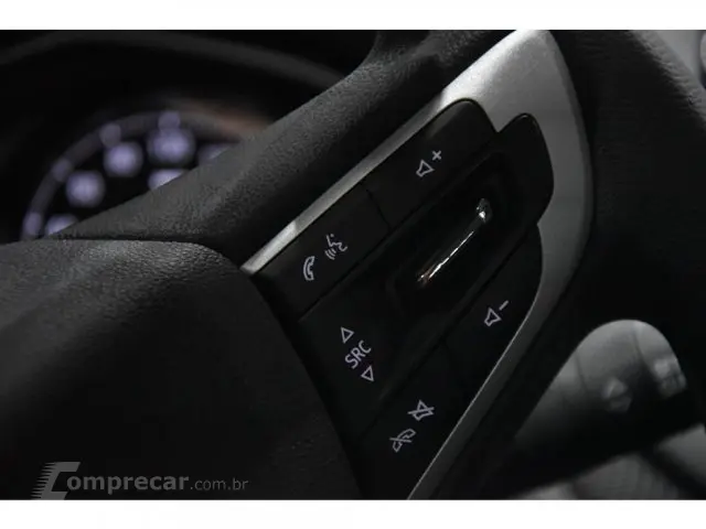 ONIX - 1.0 TURBO PLUS LT AUTOMÁTICO