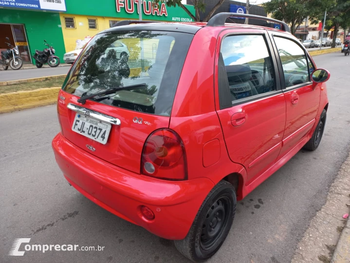 QQ 1.1 MPFI 16V