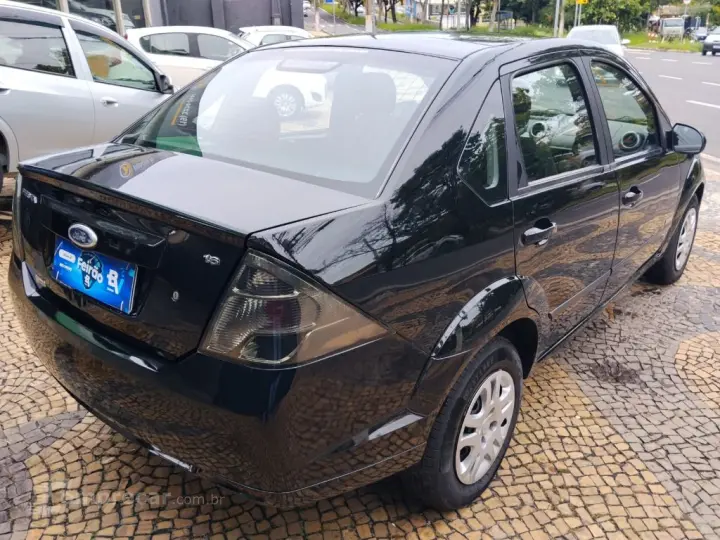 Fiesta Sed. 1.6 8V Flex 4p