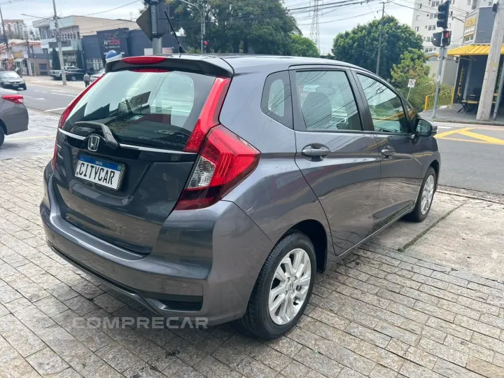 FIT 1.5 LX 16V FLEX 4P AUTOMÁTICO