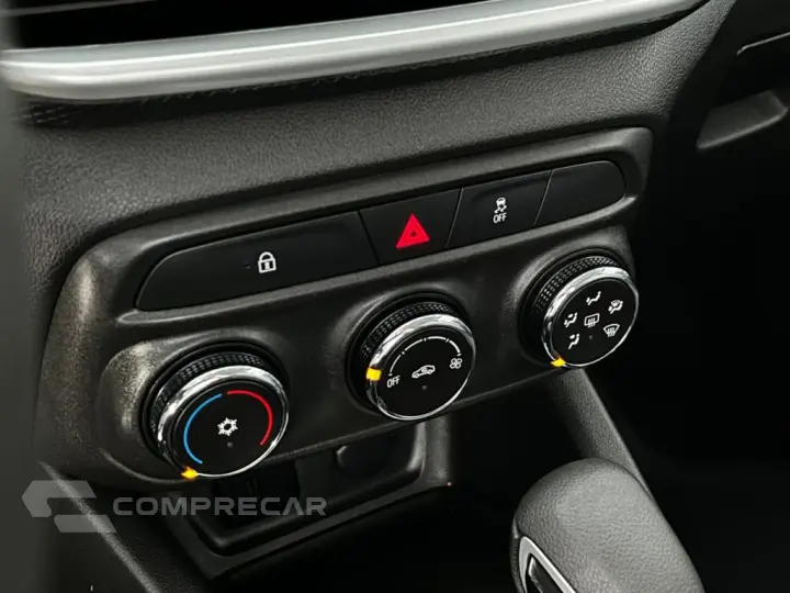 TRACKER LT 1.0 Turbo 12V Flex Aut.