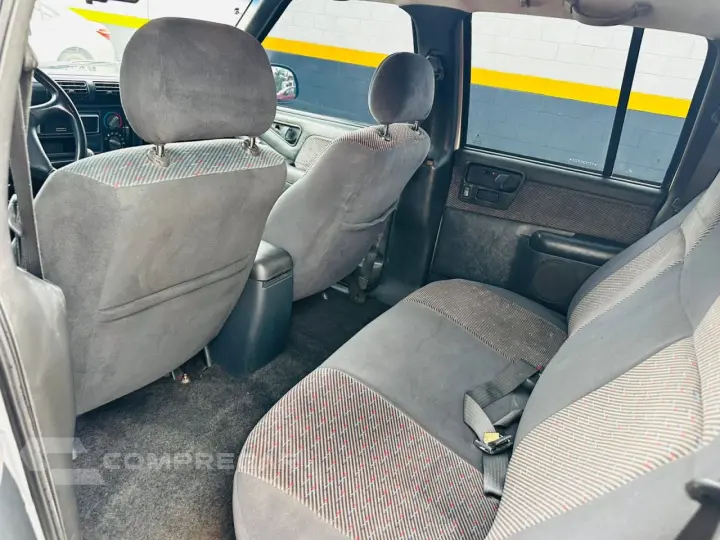 S10 2.2 DE LUXE CABINE DUPLA