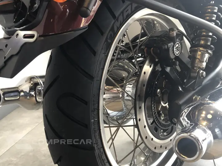 CLASSIC 650 VALLAM RED