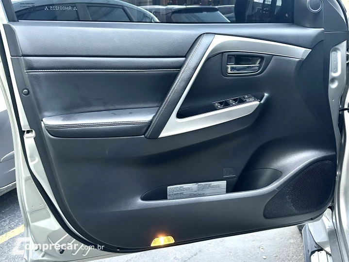 PAJERO SPORT 2.4 16V MIVEC TURBO DIESEL HPE AWD AUTOMÁTICO