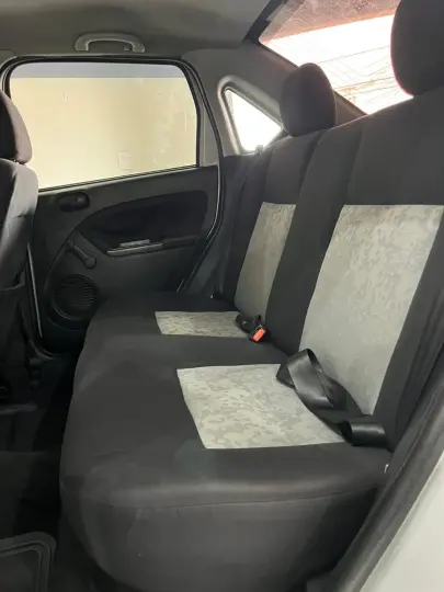 Fiesta Sed. 1.6 8V Flex 4p