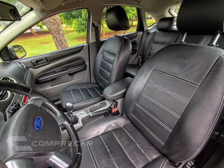 FOCUS 2.0 GLX 16V FLEX 4P MANUAL