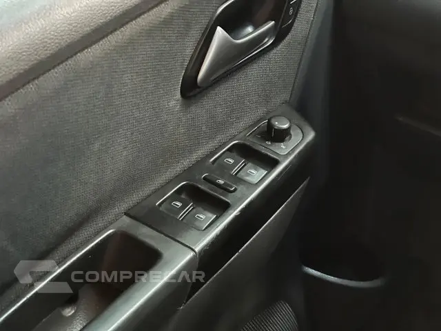 FOX - 1.6 MI PRIME 8V 4P MANUAL