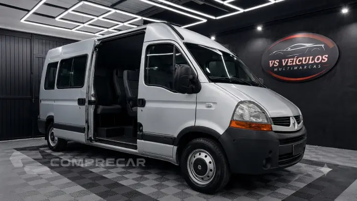 MASTER 2.5 DCI Escolar L1h1 16 Lugares 16V