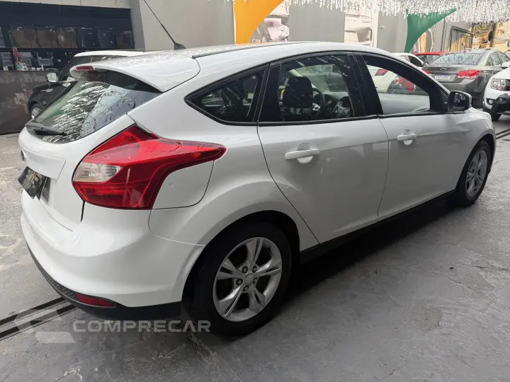 FOCUS 1.6 S 16V FLEX 4P MANUAL