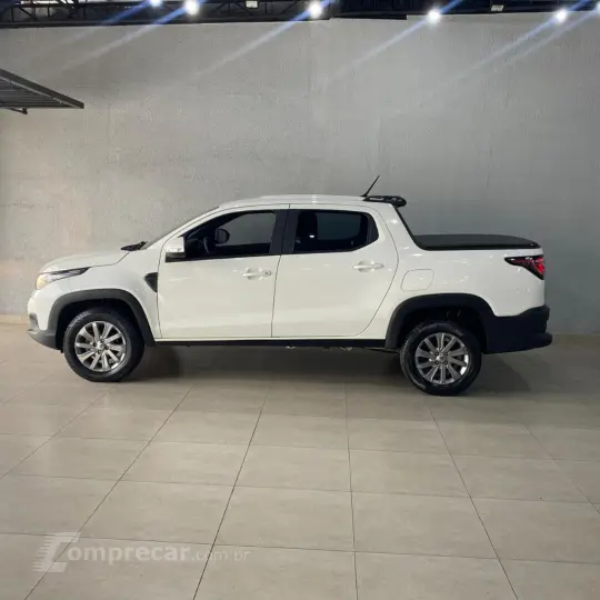 Strada Freedom 1.3 Flex 8V CD