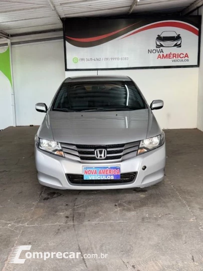 CITY Sedan LX 1.5 Flex 16V 4p Aut.
