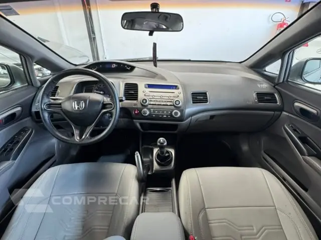 CIVIC - 1.8 LXS 16V 4P MANUAL