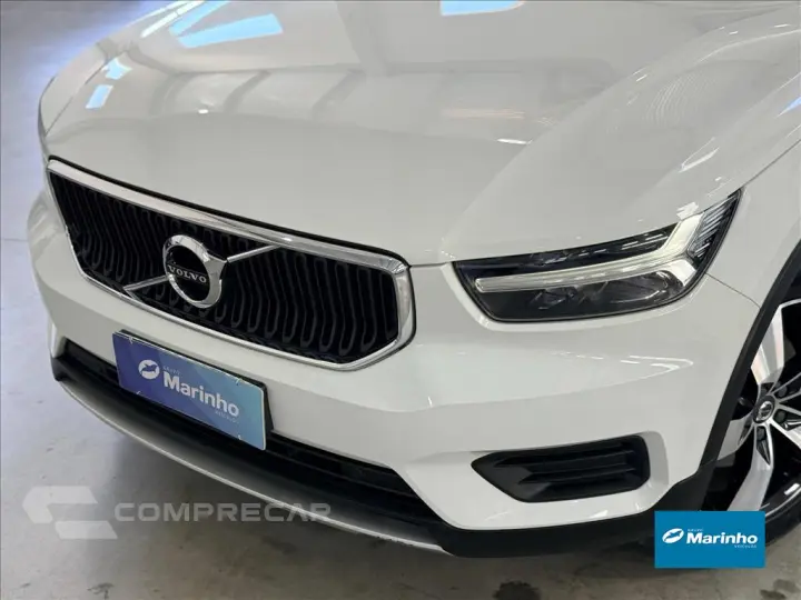 XC40 2.0 T5 GASOLINA MOMENTUM AWD GEARTRONIC