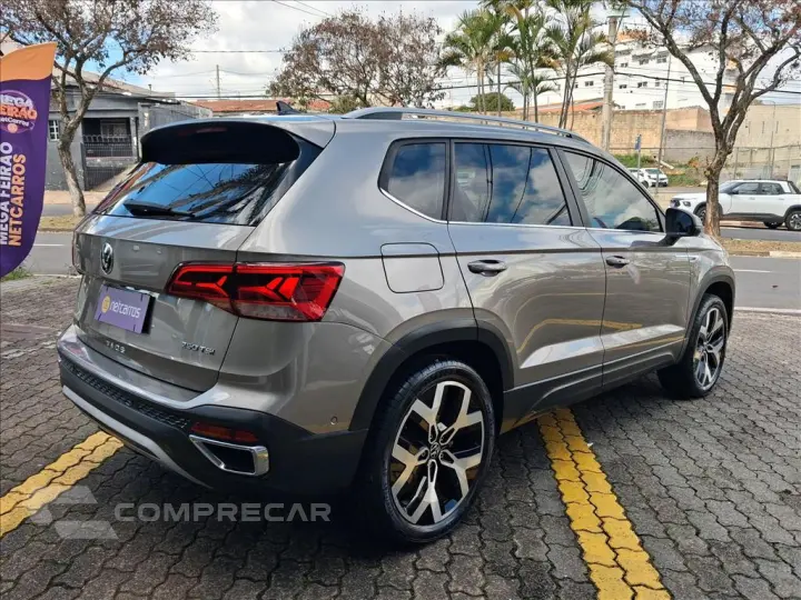 TAOS 1.4 250 TSI TOTAL FLEX HIGHLINE AUTOMÁTICO
