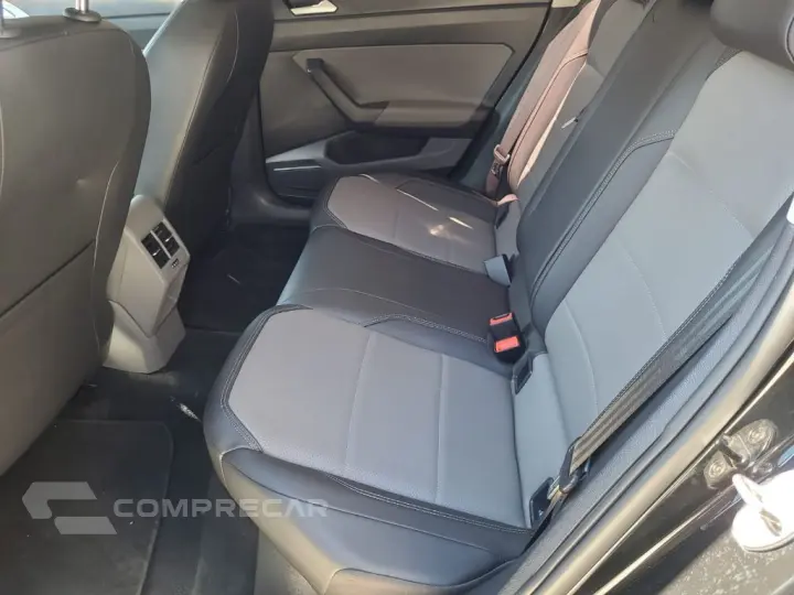 VIRTUS Highline 200 TSI 1.0 Flex 12V Aut