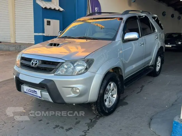 HILUX SW4 - 3.0 SRV 4X4 16V TURBO INTERCOOLER 4P AUTOMÁTICO