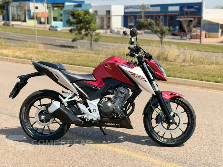 CB 300F TWISTER  ABS