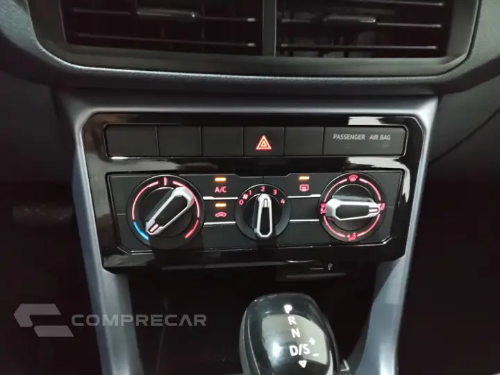 T-CROSS 1.0 200 TSI TOTAL FLEX AUTOMÁTICO