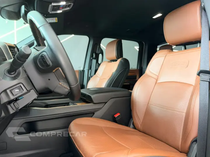 3500 6.4 Hemi Laramie Longhorn 4X4 CD V8