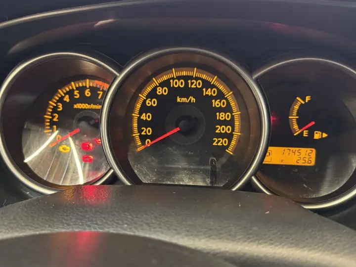 Livina 1.8 Sl 16V Flex 4P Automático