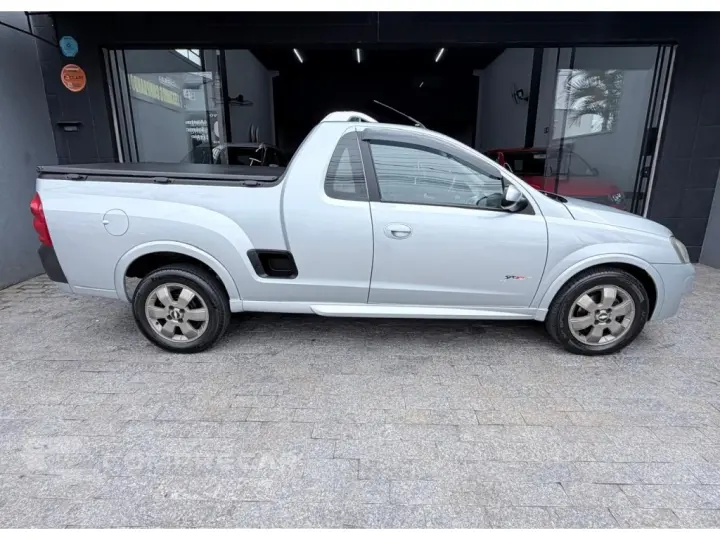 MONTANA 1.8 MPFI SPORT CS 8V FLEX 2P MANUAL
