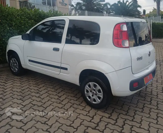 UNO 1.0 EVO Vivace 8V
