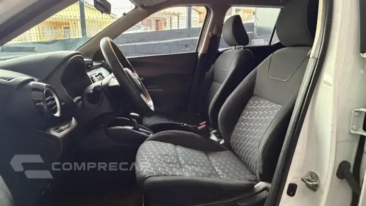 KICKS Sense 1.6 16V Flex Aut.