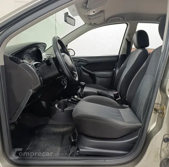 FOCUS 1.6 8V