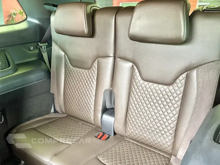 COMMANDER 1.3 T270 TURBO FLEX OVERLAND AT6