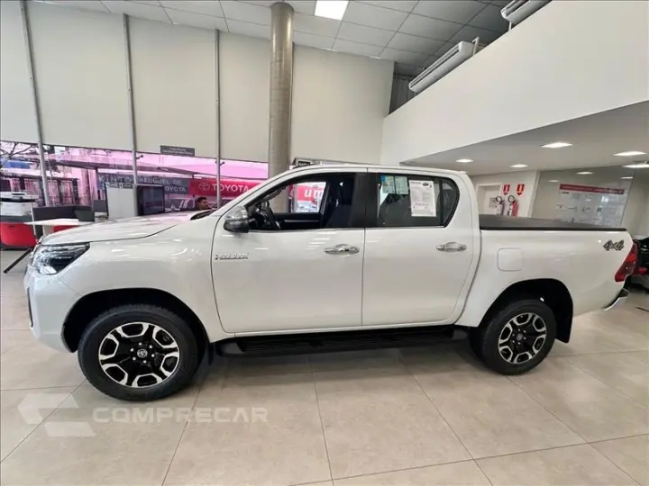 HILUX 2.8 D-4d Turbo CD SRX 4X4
