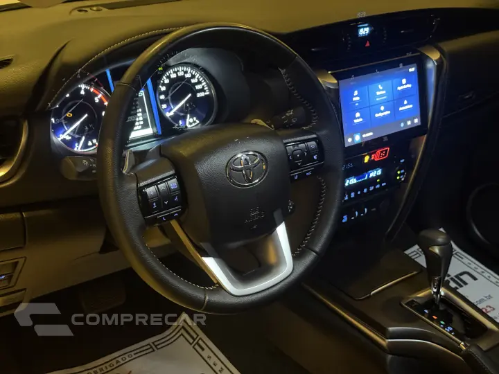 HILUX SW4 2.8 D-4d Turbo SRX Platinum 7L 4X4