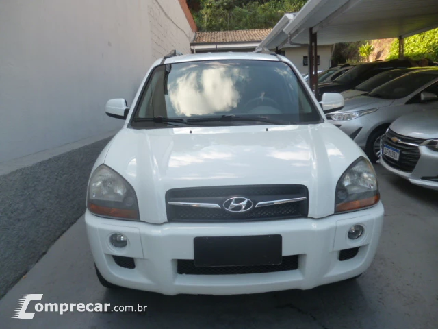 TUCSON 2.0 MPFI GLS 4X2 16V 143cv 2WD