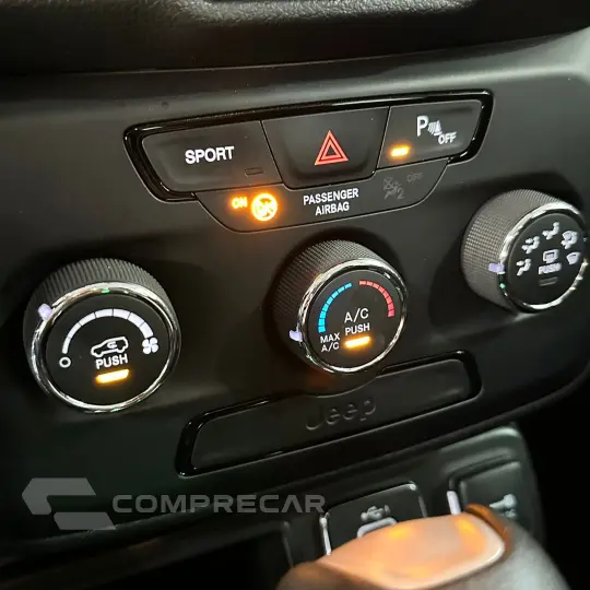 Renegade Sport 1.8 4x2 Flex 16V Aut.