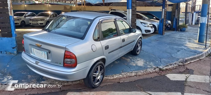 CLASSIC 1.0 MPFI Life 8V