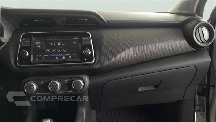 KICKS PLAY 1.6 16V FLEXSTART SENSE XTRONIC