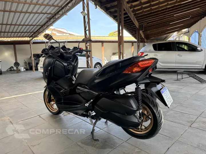 XMAX 250ABS