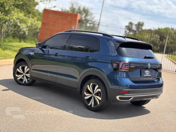 T-CROSS 1.0 200 TSI TOTAL FLEX COMFORTLINE AUTOMÁTICO