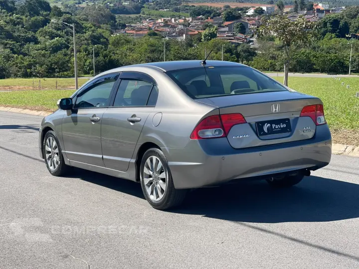 CIVIC 1.8 LXL 16V
