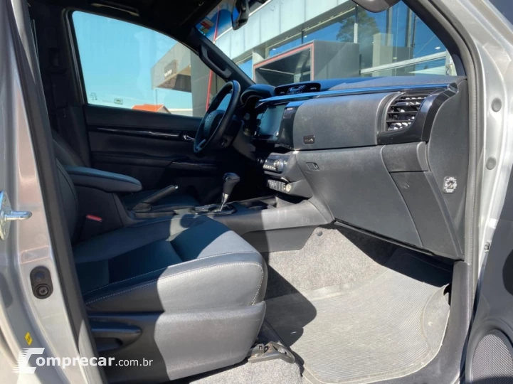 HILUX 2.8 D-4d Turbo CD SRX 4X4
