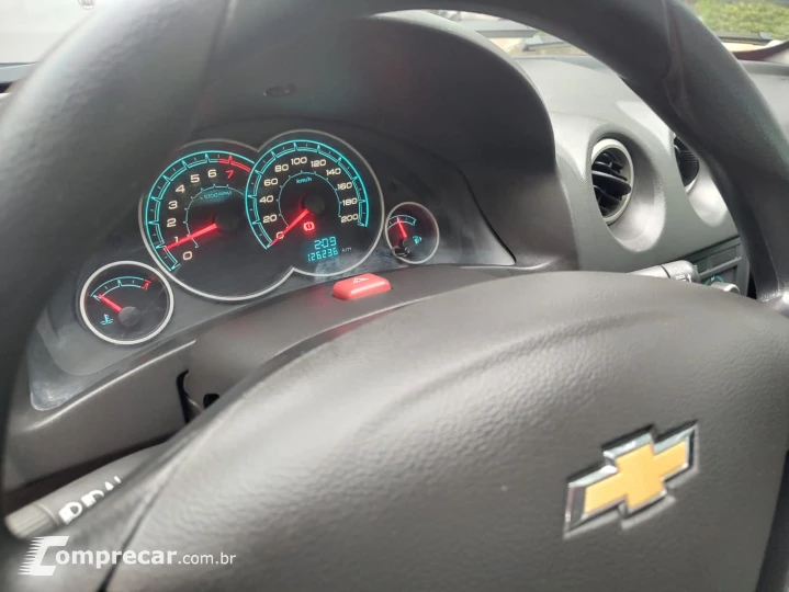CELTA 1.0 MPFI LT 8V