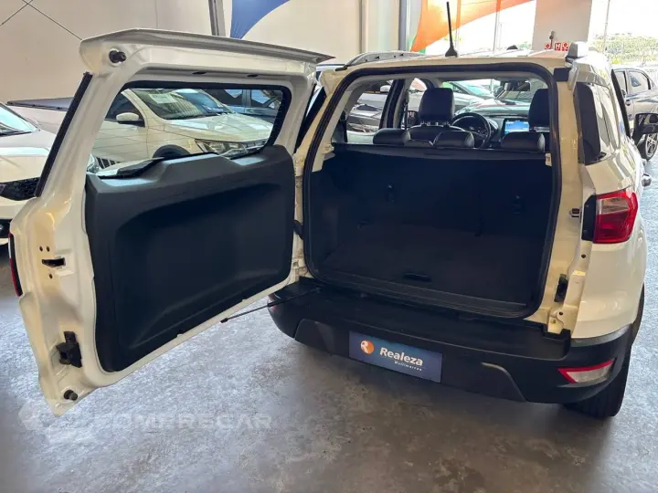 EcoSport FREESTYLE 1.5 12V Flex 5p Aut.