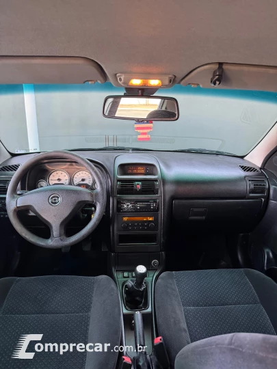 ASTRA 2.0 MPFI Advantage 8V