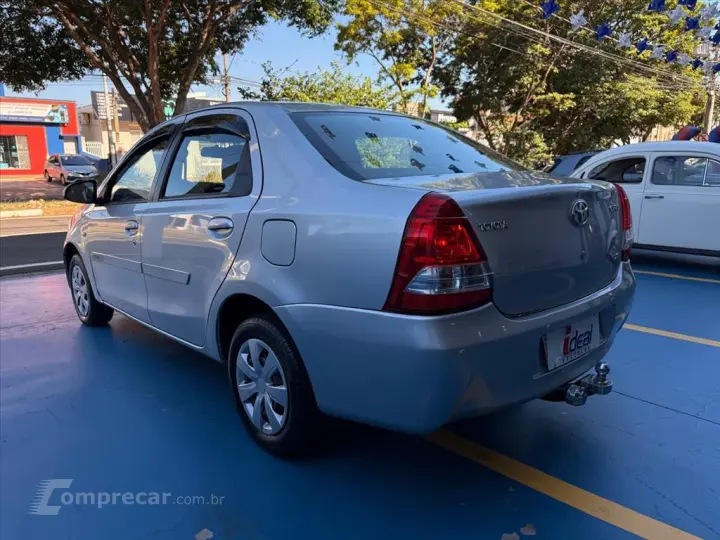 ETIOS 1.5 XS SEDAN 16V FLEX 4P MANUAL