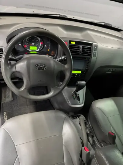 Tucson 2.0 Flex Automática
