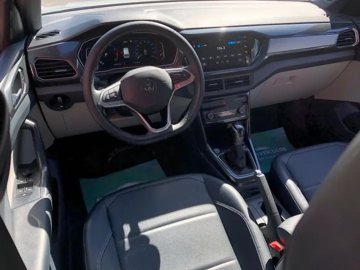 T-Cross 1.4 250 Tsi Total Flex Highline Automático