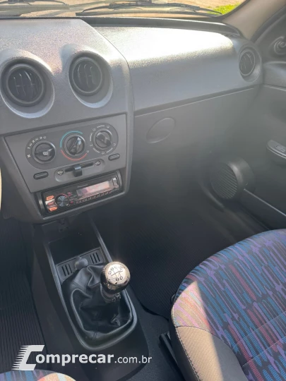 CELTA 1.0 MPFI Spirit 8V