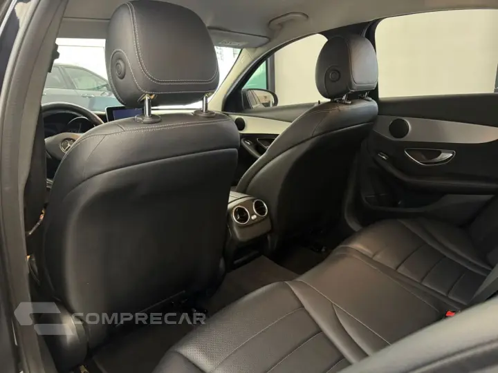 C 180 1.6 16V 4P CGI AVANTGARDE TURBO AUTOMÁTICO
