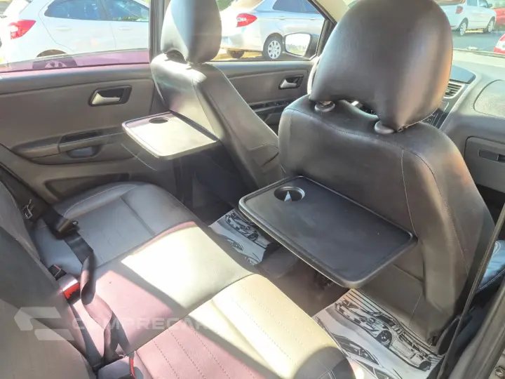 SPACE CROSS 1.6 MI 8V
